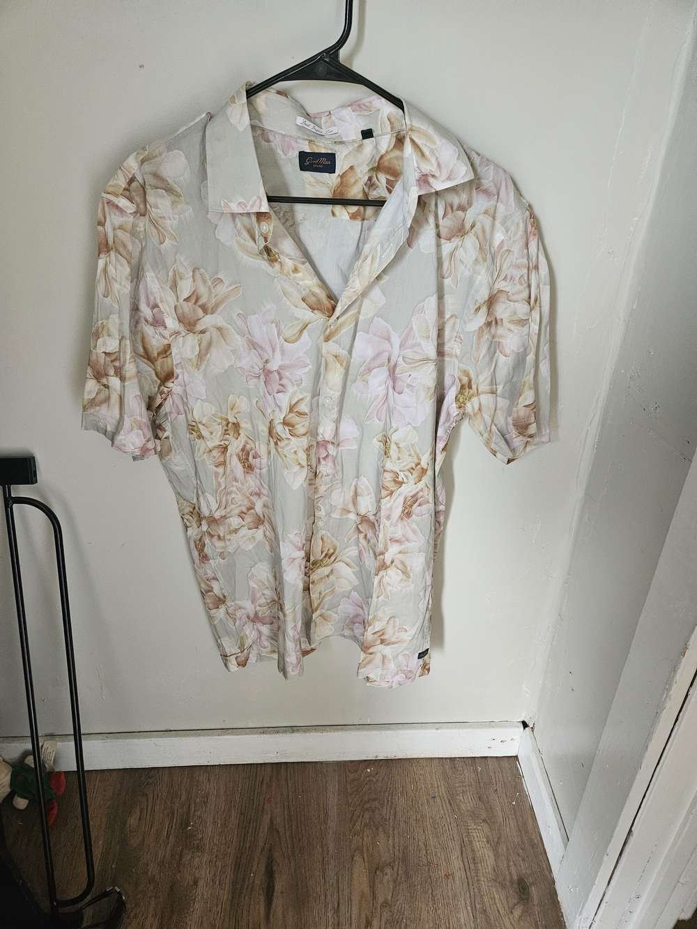 Good Man Brand Floral Button Down Shirt Pink & White XL